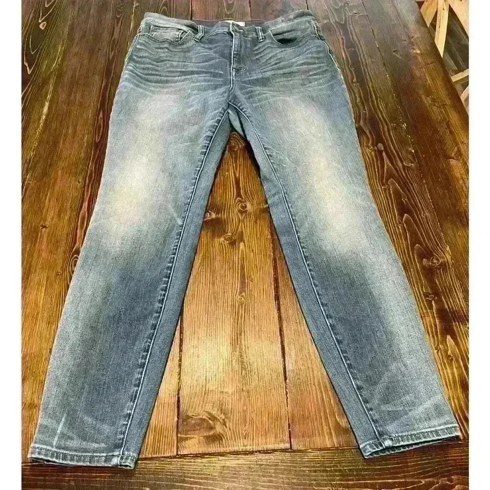 Madewell High Riser Skinny Jeans Sz 31 Medium Wash Distressed